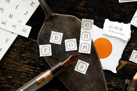 "Memo Book of Letterpressed Letters" (Med Ramme)