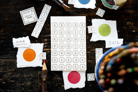 "Memo Book of Letterpressed Letters" (Med Ramme)