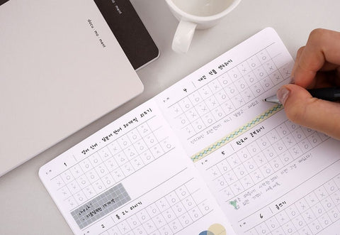 Monthly Planner — Docu·moment