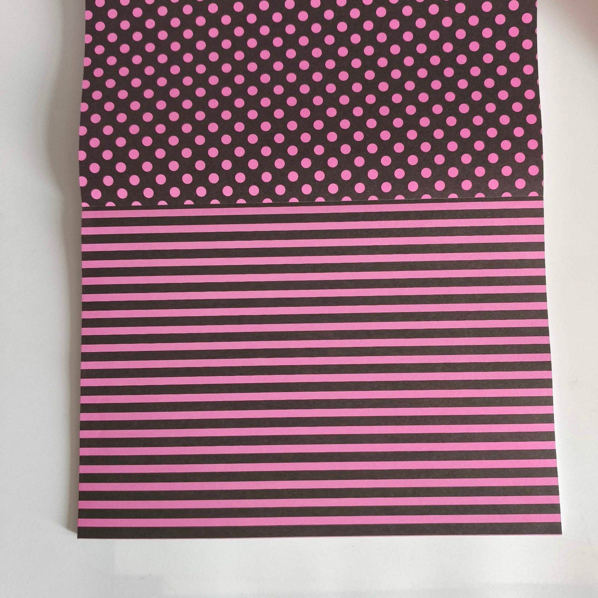 Patterned craft papers from Martina Calvi's Big Book of Craft Paper — page detail 6