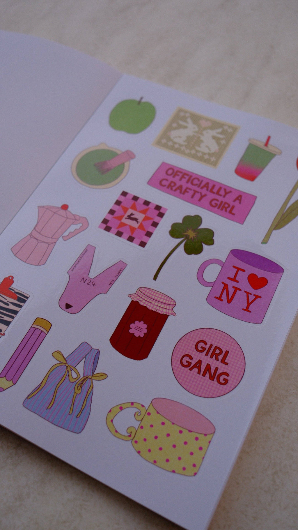 Junk Journal Klistremerkebok — Nany Craft Shop