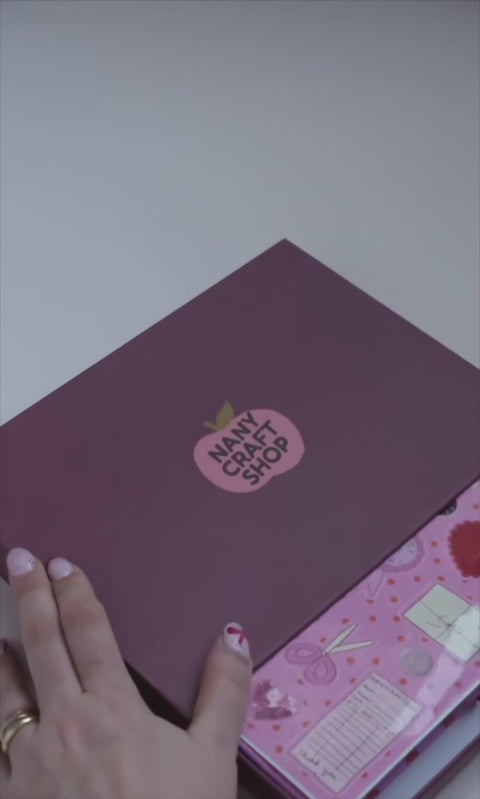 Junk Journal — Retro 🍎 Button